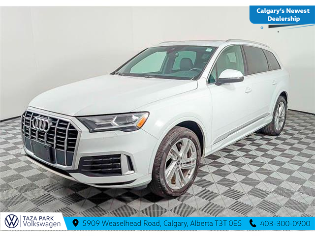 2024 Audi Q7 45 Komfort (Stk: TU0190) in Calgary - Image 1 of 23