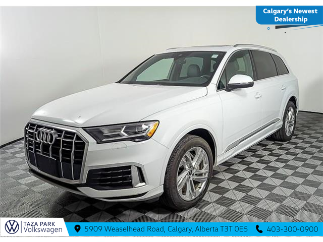 2024 Audi Q7 45 Komfort (Stk: TU0179) in Calgary - Image 1 of 27
