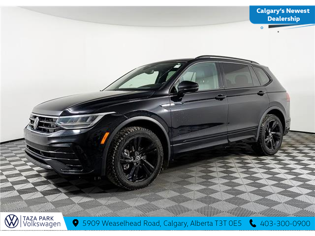 2024 Volkswagen Tiguan Comfortline R-Line Black Edition (Stk: TT-098A) in Calgary - Image 1 of 25
