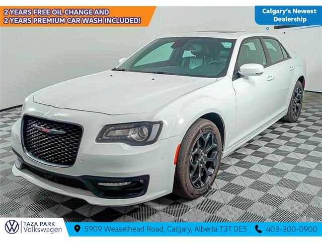 2023 Chrysler 300 S (Stk: TU0194) in Calgary - Image 1 of 12
