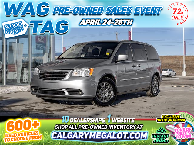 2015 Chrysler Town & Country Touring-L (Stk: B8717A) in Calgary - Image 1 of 36