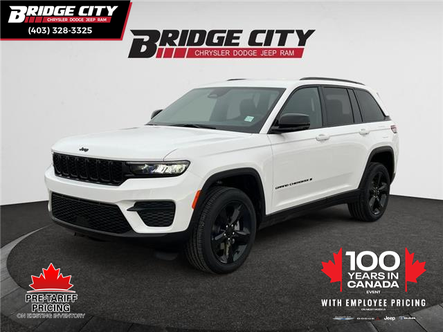 2025 Jeep Grand Cherokee Laredo (Stk: 36535) in Lethbridge - Image 1 of 15