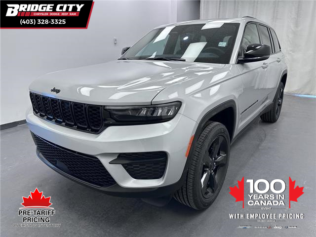 2025 Jeep Grand Cherokee Laredo (Stk: 37308) in Lethbridge - Image 1 of 27