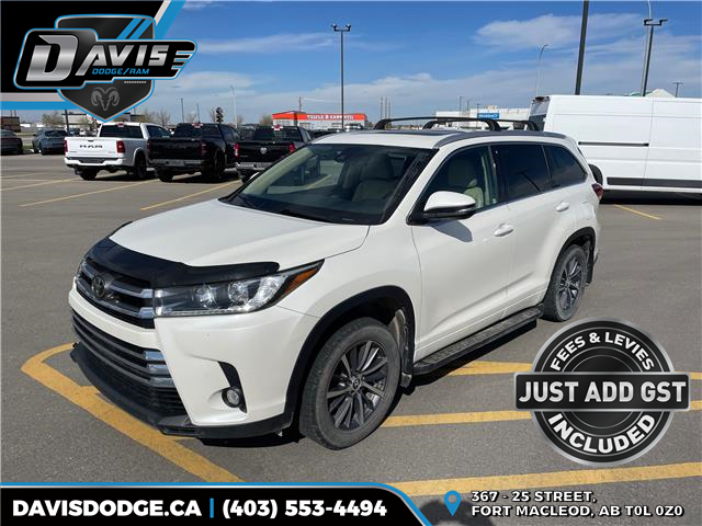 2017 Toyota Highlander XLE (Stk: 25089) in Fort Macleod - Image 1 of 9