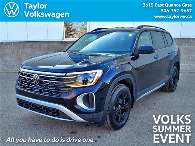 2025 Volkswagen Atlas 2.0 TSI Peak Edition (Stk: 250196) in Regina - Image 1 of 42