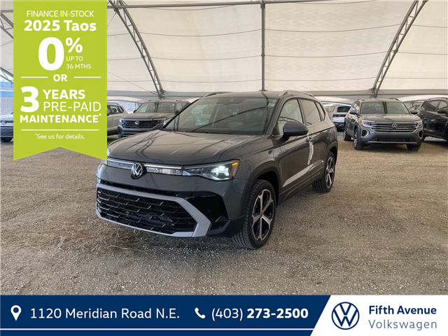 2025 Volkswagen Taos Highline (Stk: 25222) in Calgary - Image 1 of 14