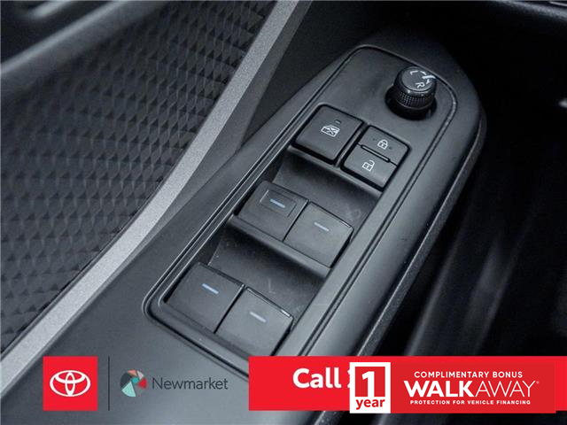 2022 Toyota C-HR LE (Stk: R7944) in Newmarket - Image 13 of 22 2022 Toyota C-HR LE (Stk: R7944) in Newmarket - Image 13 of 22