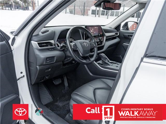 2021 Toyota Highlander Hybrid XLE (Stk: 39884A) in Newmarket - Image 8 of 26