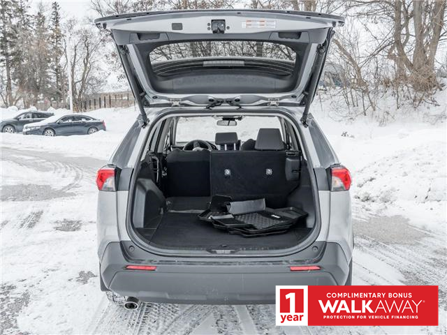 2025 Toyota RAV4 XLE (Stk: 39898A) in Newmarket - Image 8 of 8