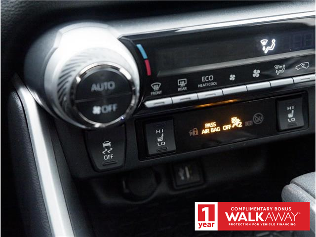 2024 Toyota RAV4 Hybrid XLE (Stk: 40052A) in Newmarket - Image 18 of 25