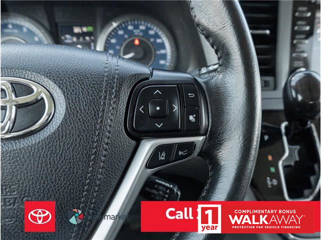 2019 Toyota Sienna XLE 7-Passenger (Stk: 40093A) in Newmarket - Image 11 of 26