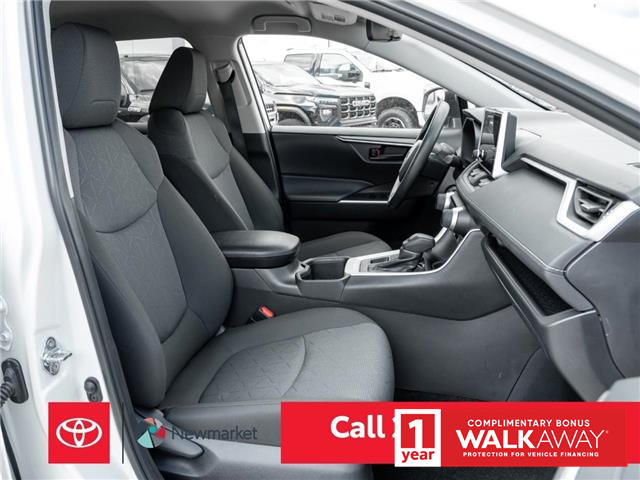 2025 Toyota RAV4 LE (Stk: R8068) in Newmarket - Image 18 of 22