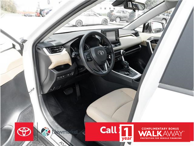 2021 Toyota RAV4 Hybrid XLE (Stk: 40440A) in Newmarket - Image 8 of 25