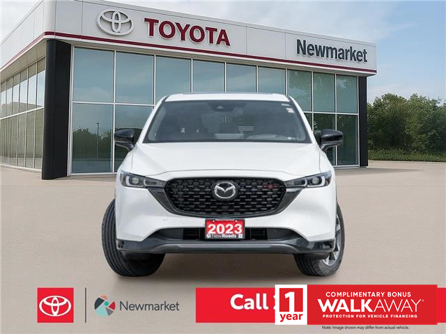 2023 Mazda CX-5 Sport Design (Stk: 40233A) in Newmarket - Image 2 of 28 2023 Mazda CX-5 Sport Design (Stk: 40233A) in Newmarket - Image 2 of 28