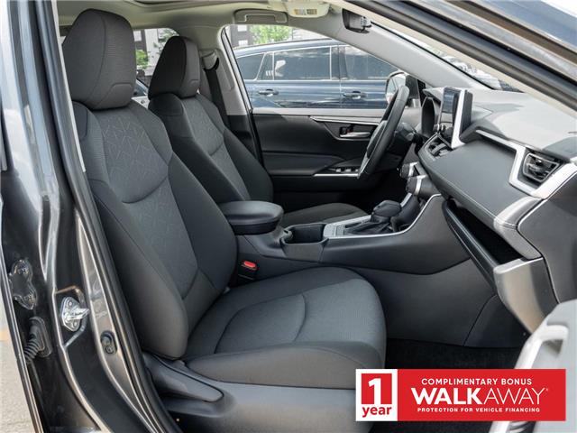 2025 Toyota RAV4 XLE (Stk: 40071C) in Newmarket - Image 19 of 24