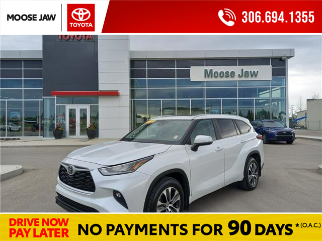 2023 Toyota Highlander XLE (Stk: 2591091) in Moose Jaw - Image 1 of 24