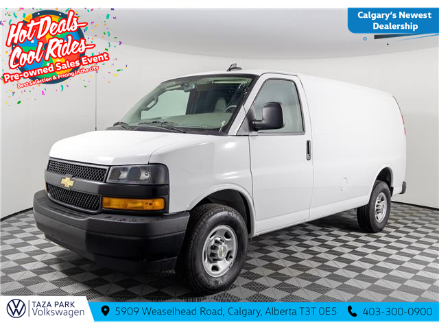 2024 Chevrolet Express 2500 Work Van (Stk: TU0034) in Calgary - Image 1 of 20