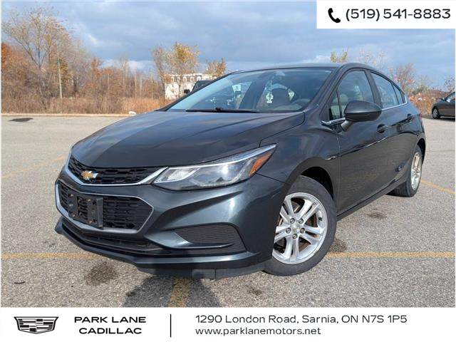 2018 Chevrolet Cruze LT Auto (Stk: 501777) in Sarnia - Image 1 of 34