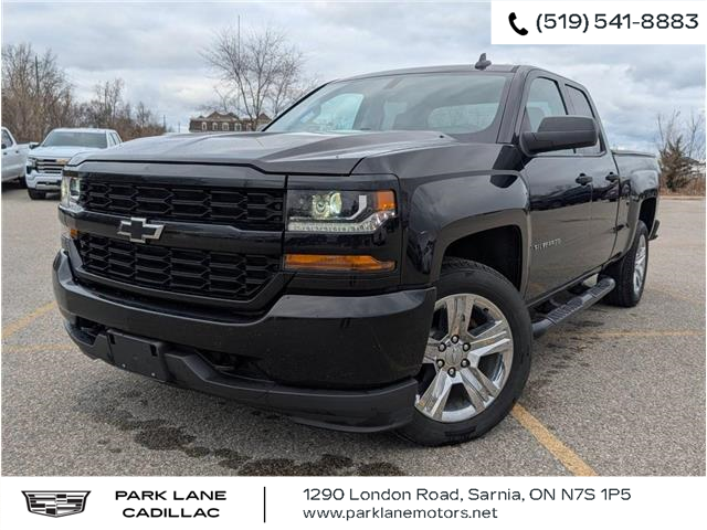 2018 Chevrolet Silverado 1500 Silverado Custom (Stk: 501778) in Sarnia - Image 1 of 30