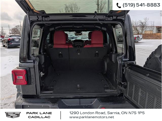 2024 Jeep Wrangler Rubicon 392 (Stk: 501825) in Sarnia - Image 6 of 36