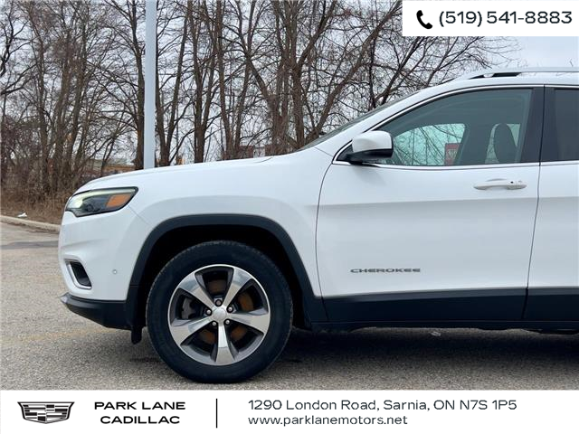 2020 Jeep Cherokee Limited (Stk: 501860) in Sarnia - Image 10 of 37