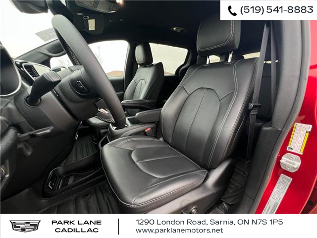2025 Chrysler Grand Caravan SXT (Stk: 501926) in Sarnia - Image 11 of 39