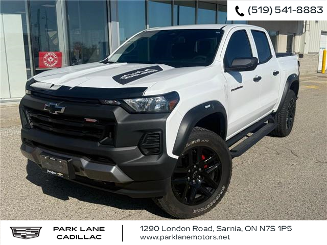 2025 Chevrolet Colorado Trail Boss (Stk: 501936) in Sarnia - Image 1 of 32 2025 Chevrolet Colorado Trail Boss (Stk: 501936) in Sarnia - Image 1 of 32