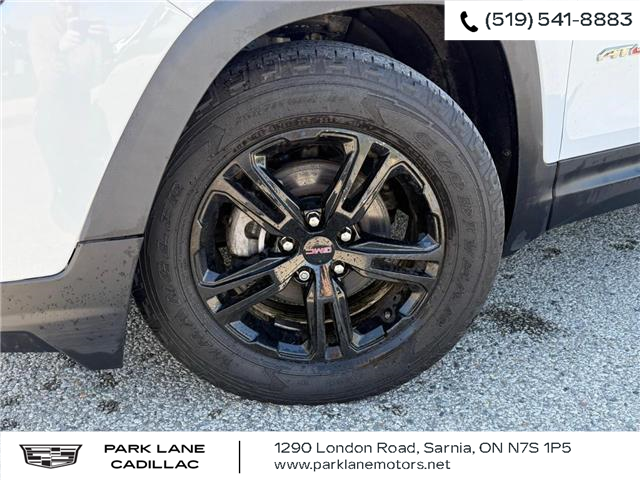 2024 GMC Terrain AT4 (Stk: 713040) in Sarnia - Image 2 of 9