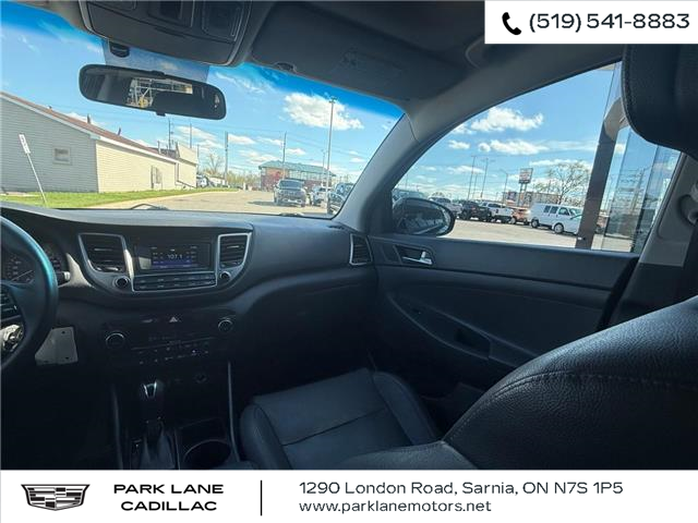 2017 Hyundai Tucson SE (Stk: 501967) in Sarnia - Image 16 of 28