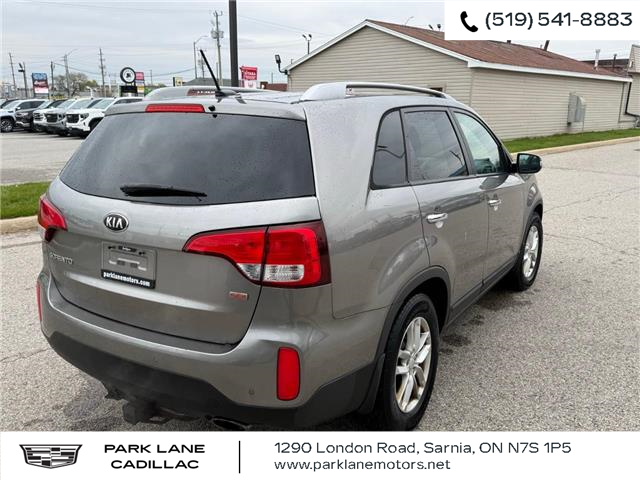 2015 Kia Sorento LX (Stk: 501979) in Sarnia - Image 7 of 8 2015 Kia Sorento LX (Stk: 501979) in Sarnia - Image 7 of 8