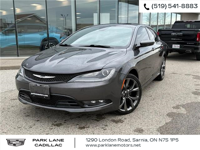 2015 Chrysler 200 S (Stk: 501978) in Sarnia - Image 1 of 8