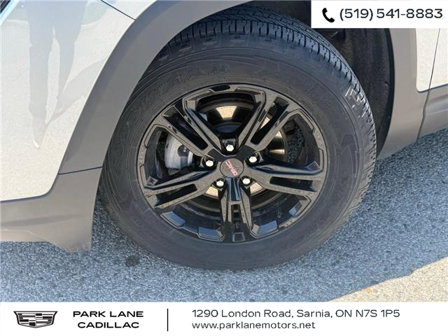 2024 GMC Terrain AT4 (Stk: 713190) in Sarnia - Image 2 of 16