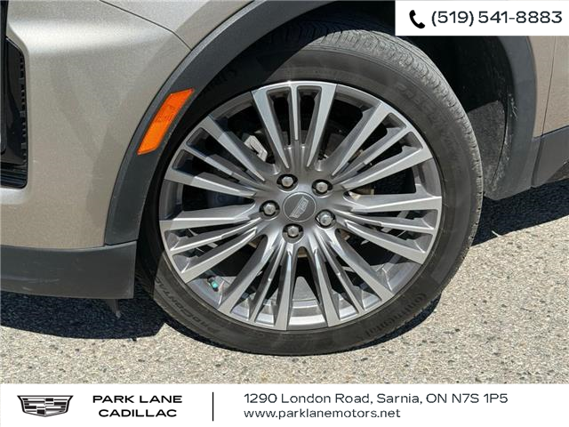 2024 Cadillac XT4 Premium Luxury (Stk: 713280) in Sarnia - Image 2 of 27