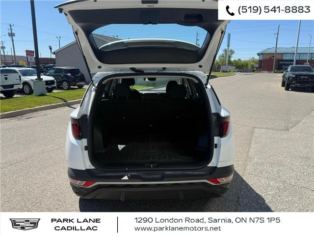 2022 Hyundai Tucson ESSENTIAL (Stk: 502018) in Sarnia - Image 8 of 27