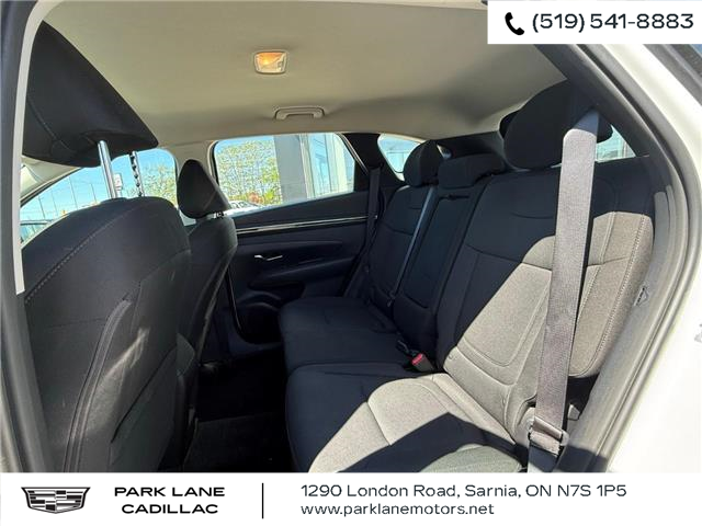 2022 Hyundai Tucson ESSENTIAL (Stk: 502018) in Sarnia - Image 14 of 27