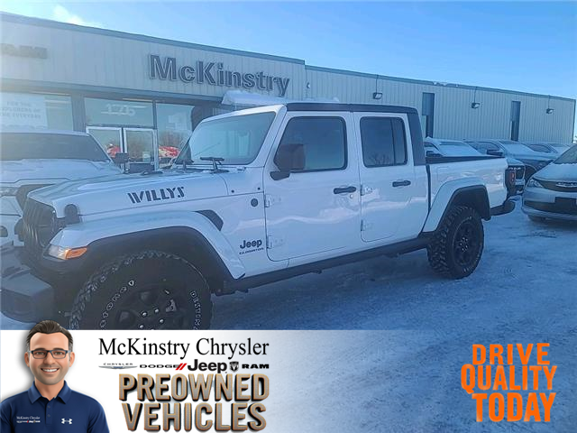 2023 Jeep Gladiator Sport S (Stk: 23092) in Dryden - Image 1 of 13