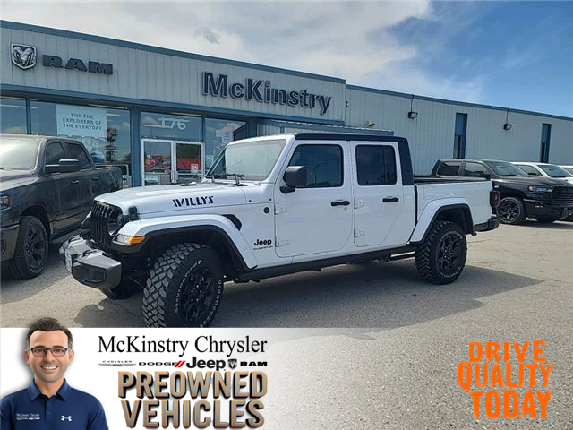 2023 Jeep Gladiator Sport S (Stk: 23092) in Dryden - Image 1 of 12