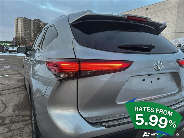 2020 Toyota Highlander XLE (Stk: 820) in Kitchener - Image 10 of 24