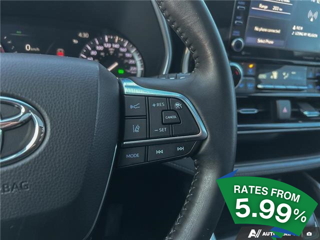 2020 Toyota Highlander XLE (Stk: 820) in Kitchener - Image 15 of 24