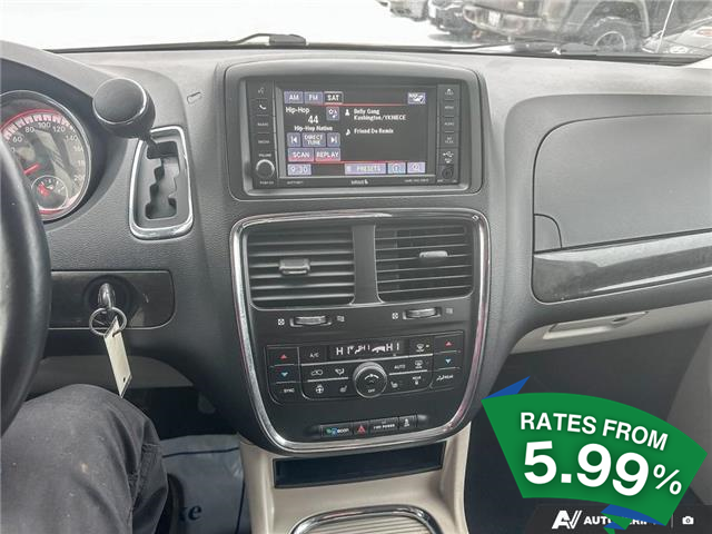 2017 Dodge Grand Caravan Crew (Stk: 850) in Kitchener - Image 17 of 23