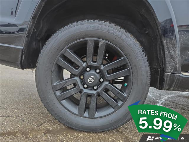 2021 Toyota 4Runner Base (Stk: 909) in Kitchener - Image 6 of 24 2021 Toyota 4Runner Base (Stk: 909) in Kitchener - Image 6 of 24