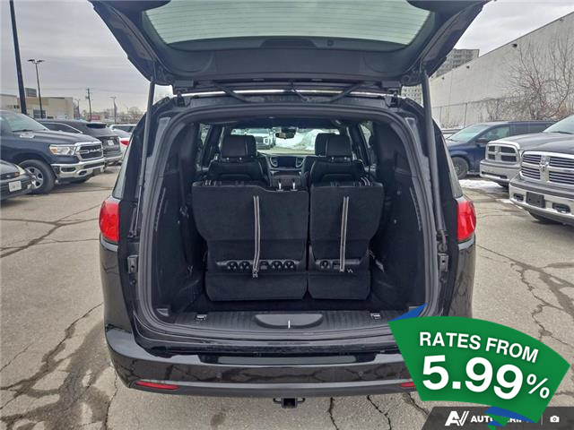 2025 Chrysler Grand Caravan SXT (Stk: 962) in Kitchener - Image 11 of 24 2025 Chrysler Grand Caravan SXT (Stk: 962) in Kitchener - Image 11 of 24