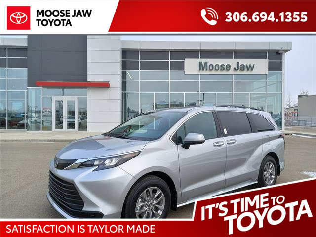 2025 Toyota Sienna XLE 8-Passenger (Stk: 259330) in Moose Jaw - Image 1 of 22