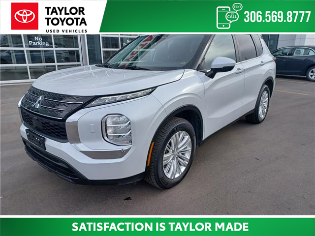 2024 Mitsubishi Outlander ES (Stk: 227479) in Regina - Image 1 of 26
