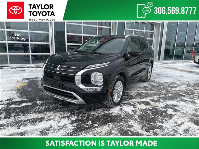 2024 Mitsubishi Outlander SE (Stk: 227515) in Regina - Image 1 of 19