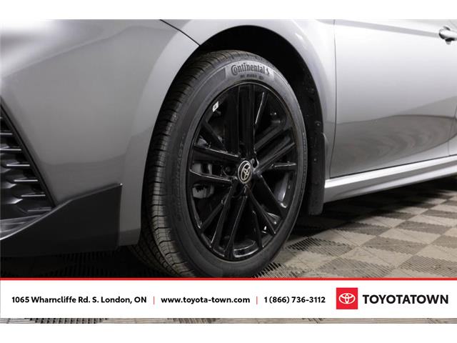 2026 Toyota Camry SE Upgrade (Stk: L0023) in London - Image 11 of 32