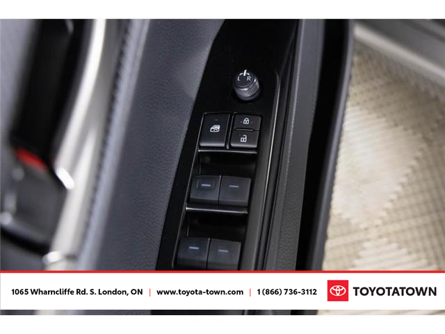 2026 Toyota Camry SE Upgrade (Stk: L0023) in London - Image 12 of 32