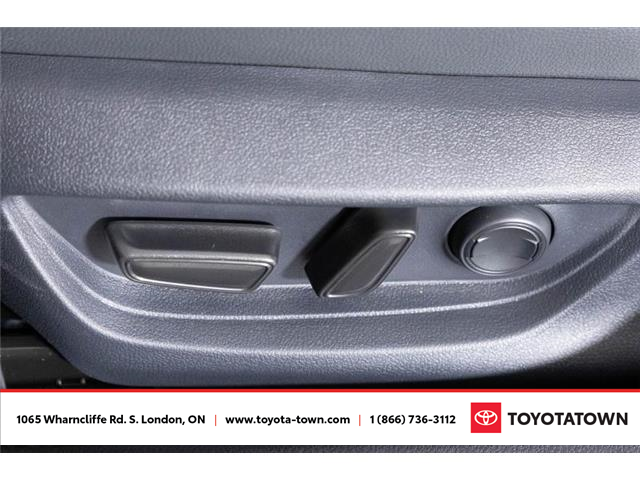 2026 Toyota Camry SE Upgrade (Stk: L0023) in London - Image 13 of 32