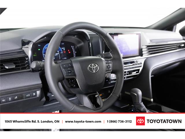 2026 Toyota Camry SE Upgrade (Stk: L0023) in London - Image 17 of 32