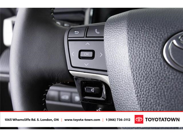 2026 Toyota Camry SE Upgrade (Stk: L0023) in London - Image 18 of 32